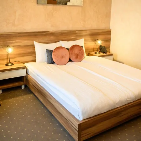 Mv Monogram Hotel 3*