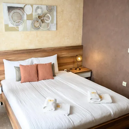 Mv Monogram Hotel 3*