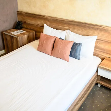 Mv Monogram Hotel 3*
