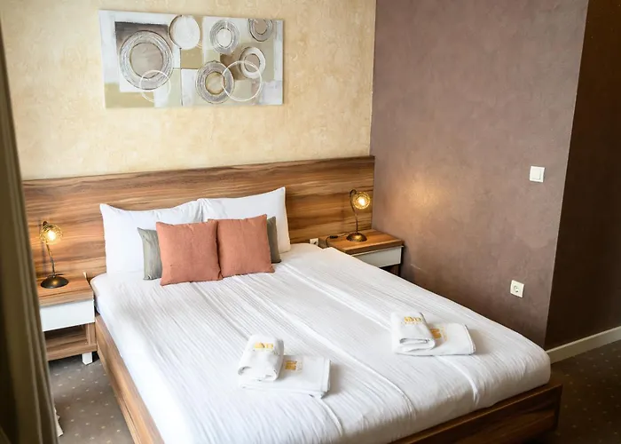 Mv Monogram Hotel 3*